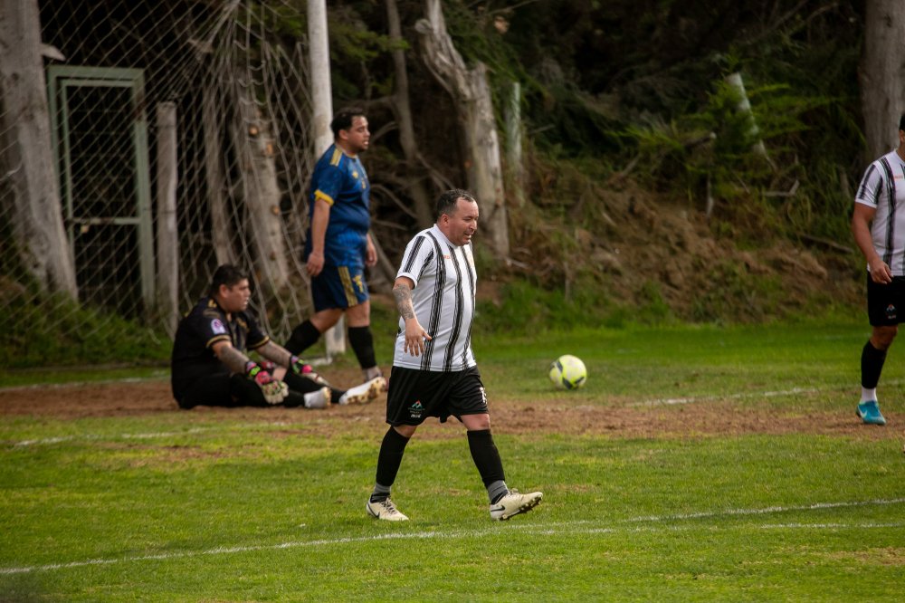 Fotos del evento deportivo Cd Tesoro Vs Cd Sur