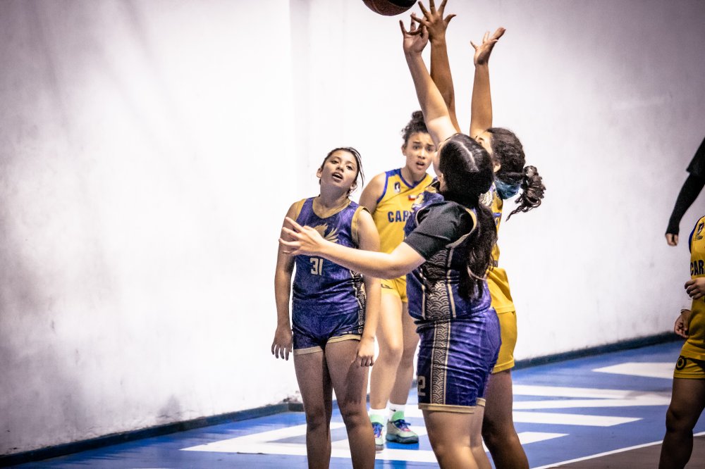 Fotos del evento deportivo Carrera Vs Fenix