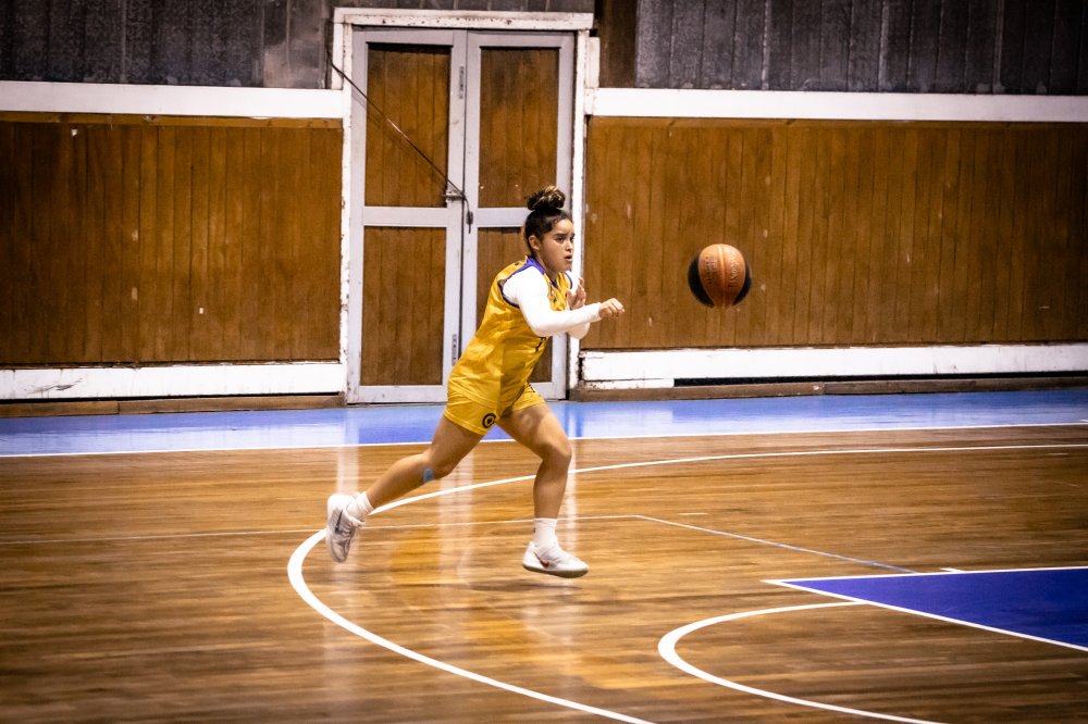 Fotos del evento deportivo Carrera Vs Fenix