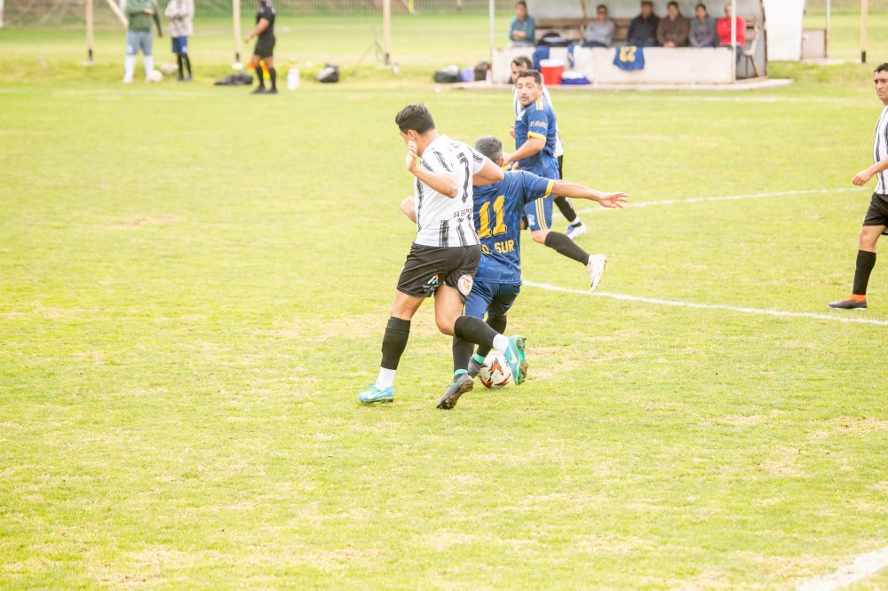 Fotos del evento deportivo Cd Tesoro Vs Cd Sur