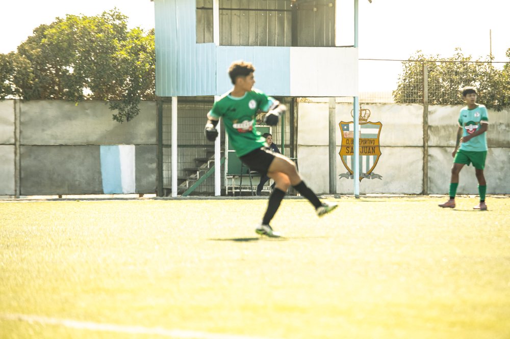 Fotos del evento deportivo Kiko Rojas Vs Doubas Sport
